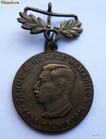 Carol II - Insigna Vanatoare 1934 - 8 iunie 1930-1935 - rara foto