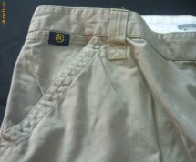 Pantaloni Nautica Rezervat ! Va rog nu licitati ! foto