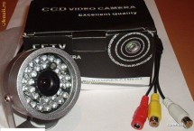 Camera De Supraveghere Cu 30 Leduri IR Pentru Exterior foto