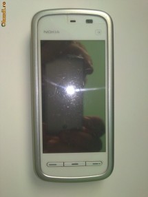 NOKIA 5230 ALB IN STARE FOARTE BUNA foto