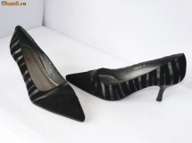 DEOSEBITI ! Pantofi pentru femei ,catifea, negrii , (CHIARA D081-5  ) 60% REDUCERE foto