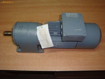 Vand Motor cu Reductor NOU --foarte ieftin-- foto