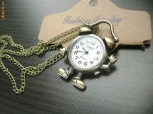 COLIER FASHION VINTAGE MODEL CEAS ROBOT foto