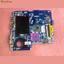 Placa de baza defecta ACER Emachines E520 foto