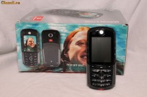 Telefon de colectie - MOTOROLA E 1000 - Camera foto / video, Bluetooth, Tri Band, Player MP3, MPEG4, Slot pentru card, Casti, localizare GPS, 3G foto