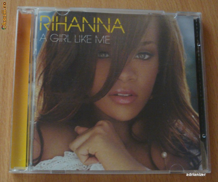 Rihanna - A Girl Like Me foto mare