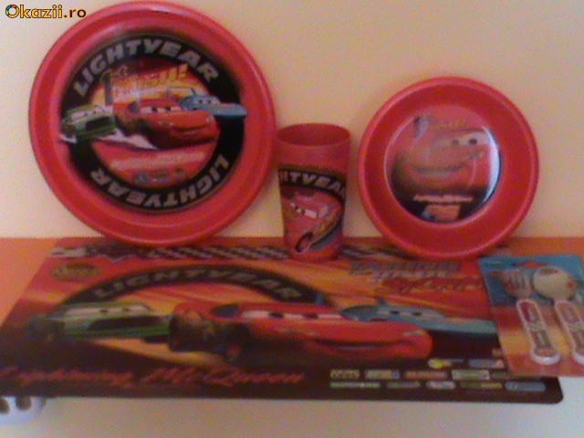 CARS FULGER set de masa pahar,farfurie etc tot setul  OFERTA foto mare