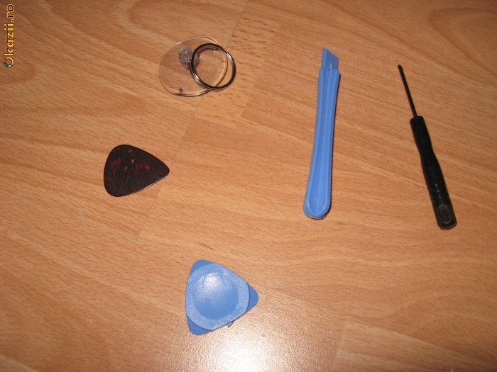 Set Scule Trusa Desfacut Telefoane Iphone Htc Samsung Motorola foto mare