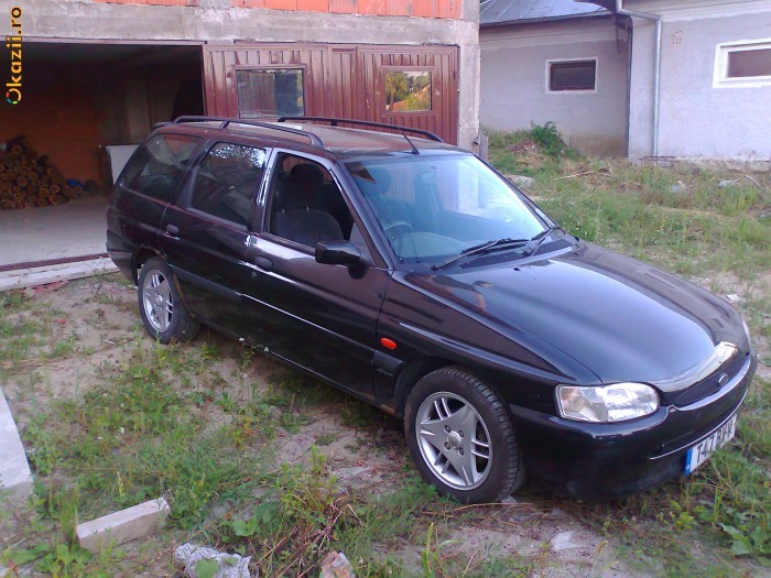 Ford Escort foto mare