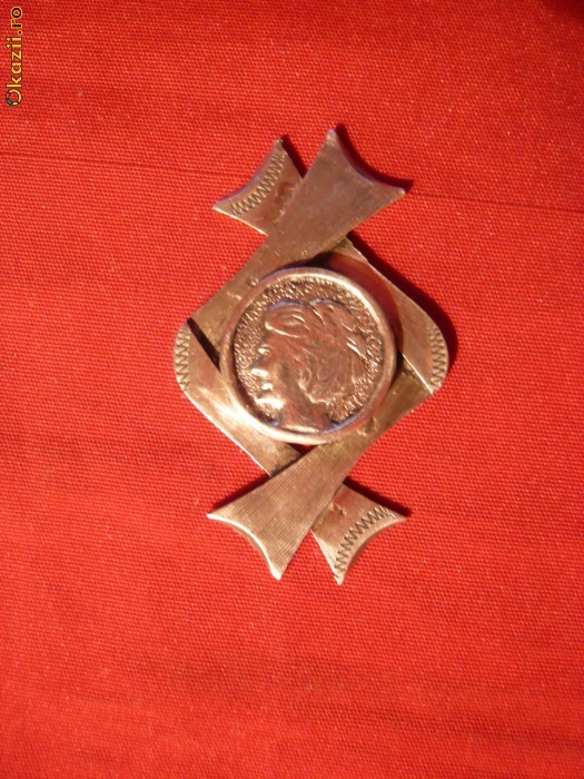 Ornament de Argint cu Cap de Femeie ,4,6 g , marcat foto mare