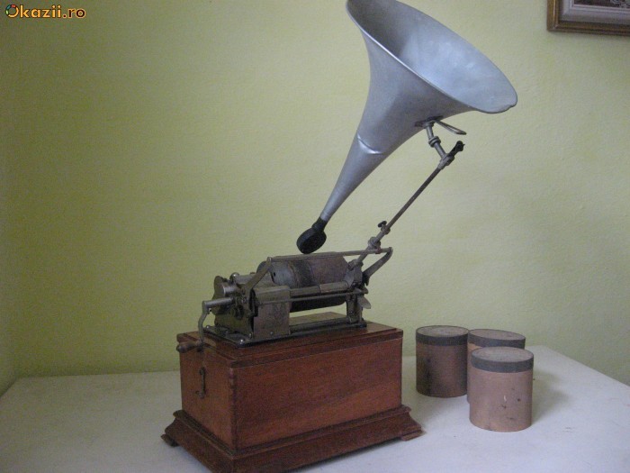 FONOGRAF ,GRAMOFON  PATHE foto mare