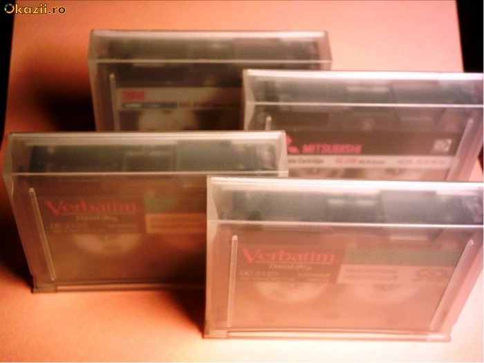 DataLife Minicartridges, 4buc., 2Verbatim, una Mitsubishi si una 3M foto mare