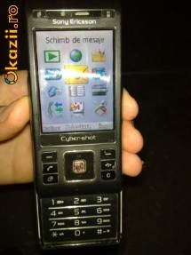 sony ericsson c905 foto mare