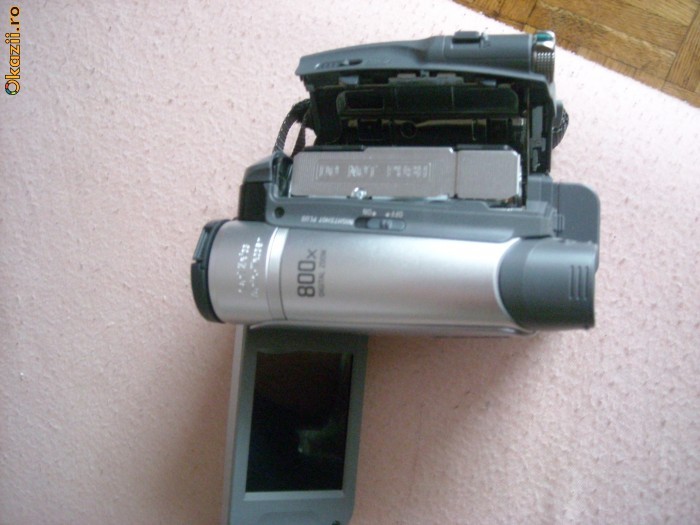 camera video Sony vdc hc28, incarcator si geanta foto mare