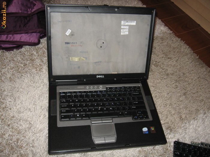 Vand Dell Latitude D820 defect foto mare