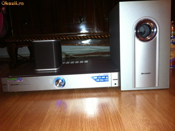 Home Cinema Sharp foto mare