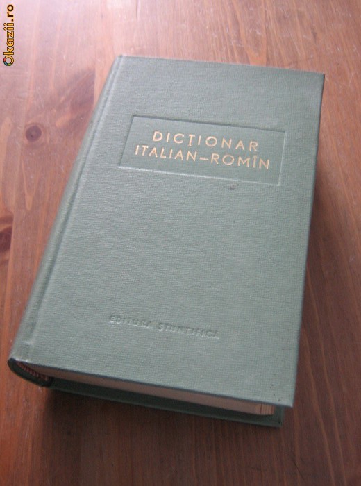 Dictionar Italian - Roman foto mare