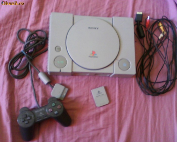 vand playstation 1 modat foto mare