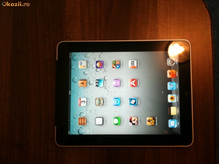 IPad model MC349LL foto mare