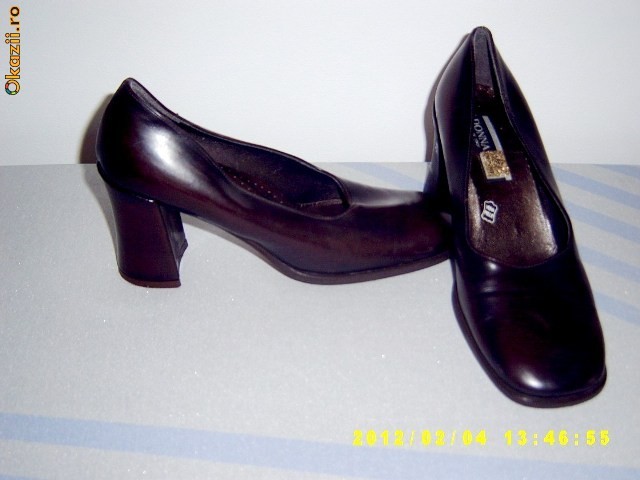 Pantofi piele 100% nr. 38 foto mare