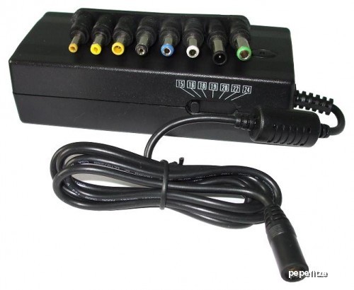 ADAPTOR LAPTOP UNIVERSAL  ( MAJORITATEA MODELELOR ) foto mare