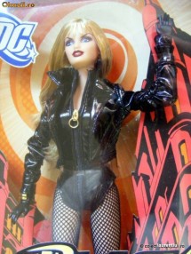 Barbie Black Canary 2008 - faimoasa eroina de benzi desenate! foto
